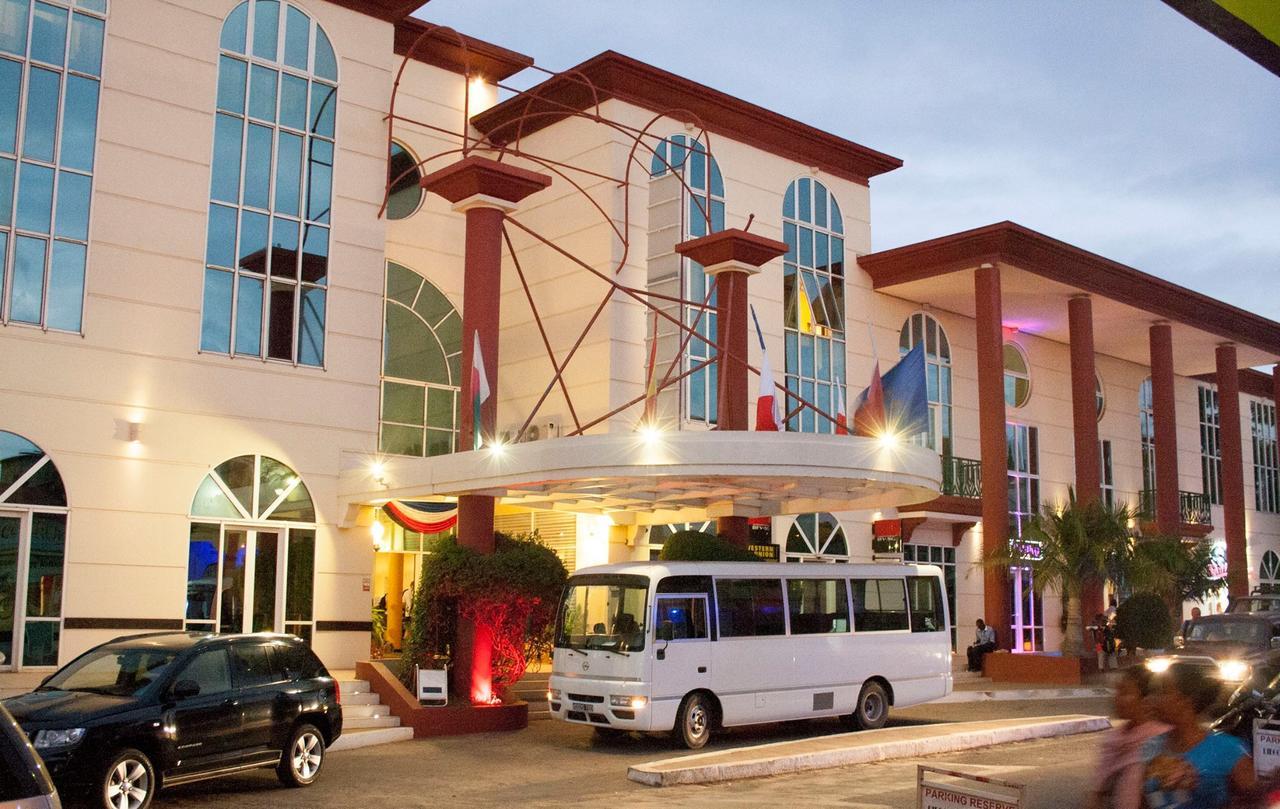 Le Grand Hotel Diego Antsiranana Exterior photo